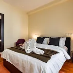 Victory\'S Charm - City Ultra-Central - By Uni88 Apartments